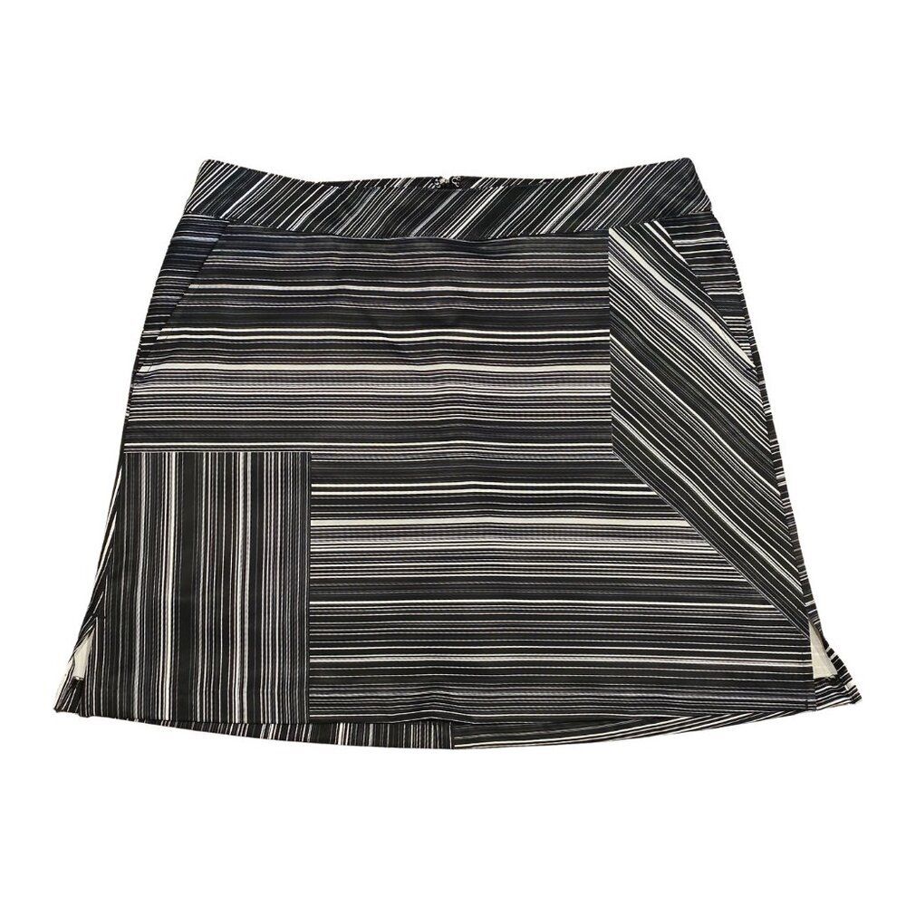 LADY HAGEN Golf Skort Tennis Skort Size 8 Black Abstract Pockets Striped